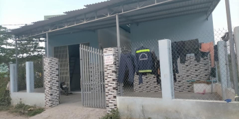 Nhà có việc cần bán nhà trọ mới xây 1 năm rất tâm huyết dt 300m2 ngang 10m, có s