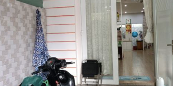 Bán gấp nhà đường Bạch Đằng sân ô tô