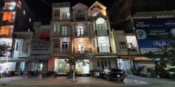 Bán nhà mặt tiền phố TTTM Bạc Liêu