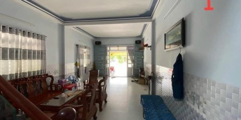 Cần bán nhà góc 2 mặt tiền, 1 trệt 1 lầu đường Ninh Bình KDC P2, Tp. Bạc Liêu