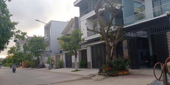 Cần bán gấp nhà + đất KDC Yên Phú 1, đối lưng Nguyễn Đình Chiểu