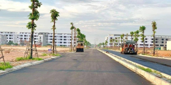 - Diện tích 7.5*24 (Trừ phần bo góc còn lại 169m2)