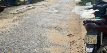 Bán lô đất hẻm trường chinh sáng họp chợ có tiền nè. Mở kd nhỏ