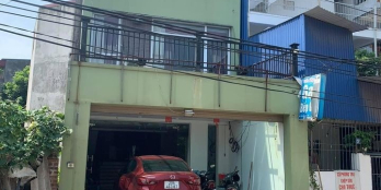 Bán căn nhà ngay sau Vincom - Diện tích 144m