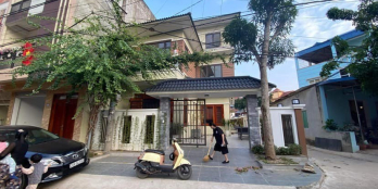 Biệt thự kho bạc  3 tầng - 5 phòng ngủ khép kín