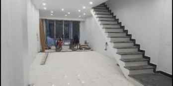 BÁN CĂN NHÀ 3 TẦNG SAU LẨU NẤM TỨ QUÝ.