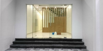 Nhà 2,5 tầng ,tdt: 98,8 m gần đường hoàng ngân