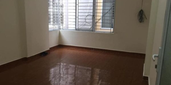 Nhà 03 tầng khu Dg Xuân Hoà. Nhà có 04 phòng ngủ.