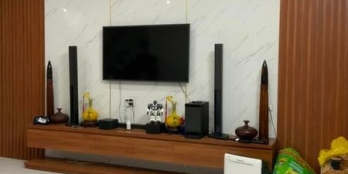 CẦN BÁN GẤP NHÀ 2 TẦNG THUỘC XÓM 8- NGHI PHÚ- TP VINH