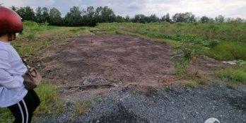 Bán 1 Căn Nhà Và Nền Đất 150m2 2 mặt tiền đối diện chợ nhựt chánh