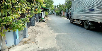 Bán nhà Trảng Dài sổ riêng 105m2 đường oto quay đầu gần ĐHCN ĐỒNG NAI 2tỷ090