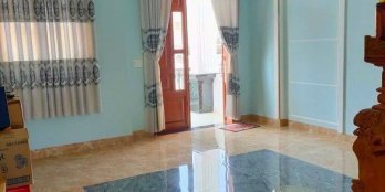 NHÀ MÁI THÁI HAI MẶT TIỀN TRƯỚC SAU KP4 TRẢNG DÀI GẦN CHỢ THANH HOÁ.