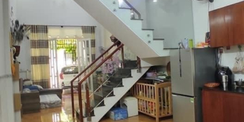 Gia đình chuyển đổi chỗ ở cần bán căn nhà trệt lửng KP3