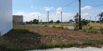 Đất nền mặt tiền nằm ở chợ Gò Đen giá tốt