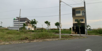 CẦN TÌM CHỦ MỚI LÔ ĐẤT 3 MẶT TIỀN KHU DÂN CƯ TRUNG TÂM HÀNH CHÍNH MỚI.