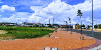 CHính chủ cần bán gấp dự án The SOL city Gd 1 100m2 giá 2400 giá thật 100%