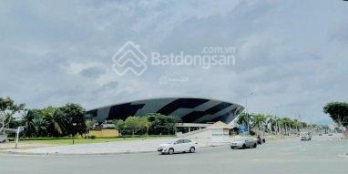 Cần bán nhà 4 tầng, đường 7,5m lề 9m cạnh sông Hàn