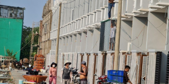 Chính Chủ cần bán gấp nhà 1 trệt 1 lầu, đường trước nhà 5m