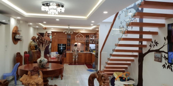 Bán nhà trung tâm quận 10 đường Sư vạn Hạnh rộng 112m2 giá 36 tỷ