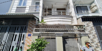 Bán nhà hẻm 88 đường 17 Lâm Văn Bền quận 7