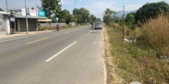 Kẹt ngân hàng bán lô đường lớn 700tr sổ hồng Hắc dịch gần trung tâm