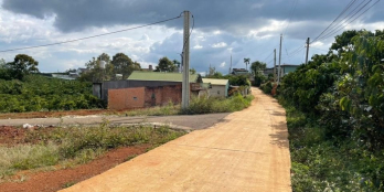 cần bán 10x22 hẻm 422 lý thường kiệt, lộc phát.  Ngay ngã ba lý thường kiệt vs n