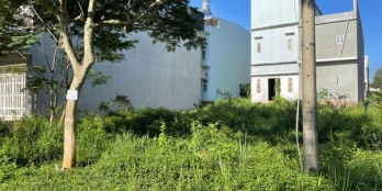 Diện tích: 5 x 20, Full thổ cư Khu trung tâm đắc địa của Bảo Lộc, dân cư hiện hữ