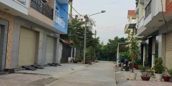 Nhà mới 1 trệt 1 lầu phường hoá an sổ hồng riêng