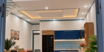 NHÀ XÂY Ở NHƯNG KHÔNG TIỆN CÔNG VIỆC NÊN ĐỂ LẠI GIÁ RẺ