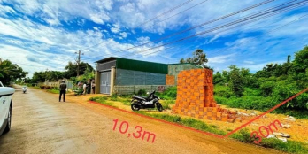 CẦN BÁN ĐẤT TẠI THÔN 4 EAKAO-DT: 10,3x23m, TC 60m