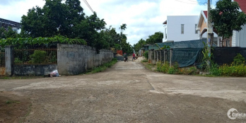 CẦN BÁN LÔ ĐẤT HÒA THẮNG Diện tích : 6*52m thổ cư 100m2