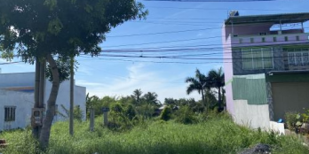 Gia đình cần bán 170m2/990tr gần Ngã 3 Tân Lân SHR