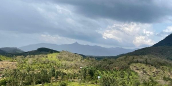 cần bán mảnh vườn với diện tích 6000m2, toạ lạc tại xã ĐạPloa.Đạ Huoai -LĐ