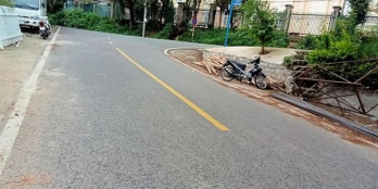 Mặt tiền đường nhựa  *Lô đất đẹp, quy hoạch liên kế phố, thích hợp kinh doanh mọ