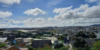 Diện tích 624,59m2 (200m2 thổ cư) *Hướng Tây Nam  ___Đất bằng phẳng đẹp,vị trí n