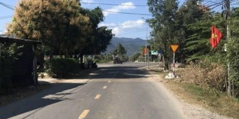 CÒN LÔ DIÊN THỌ ĐƯỢC GIÁ E TRANH THỦ GẢ LUÔN CHỈ 4XX TRIỆU