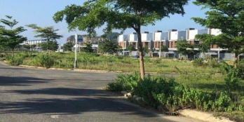 Cần bán lô góc mặt tiền Thăng Long, DT 779m2 đã có giấy phép xây dựng