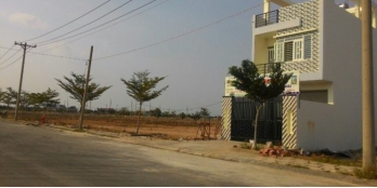 bán gấp miếng đất Đất Mặt Tiền Gần Bến Xe Miền Tây Mới, sổ riêng