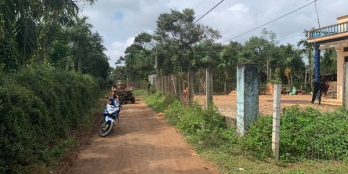 1 Lô duy nhất đường ngang Tara - Hoà Đông