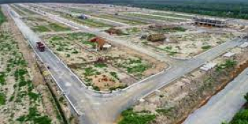 Bán gấp lô đất 3 mặt tiền rộng 3000m2 đường Minh Mạng trung tâm