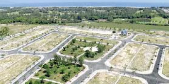 Chính chủ bán 1 cặp Trần Quốc Hoàn - bãi tắm Sơn Thuỷ - 200m2 sát biển.