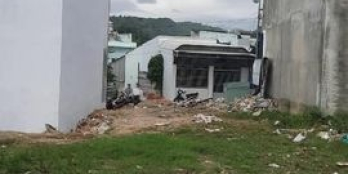 Bán lô đất Phường Vĩnh Hòa. khu dân cư văn minh thân thiện.