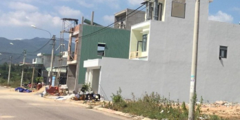 ️Bán đất chợ kv7 BTXuan-Phú Tài️ lẹ tay cọc nào ace ơi