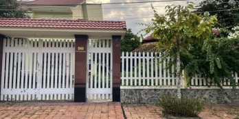 Bán nền biệt thự địa Ốc. Đường Trần Quang Diệu