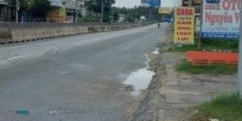 Đất mặt tiền quốc lộ  1A cách dốc sỏi tầm 50m