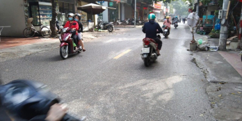 Bán đất Hữu Hưng, vài bước ra phố, 50.7m2, 2 tỷ