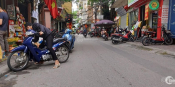 Bán đất mặt ngõ 14 Mễ Trì DT 100m2, mặt tiền 8m ô tô tránh, KD tốt giá 13 tỷ