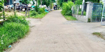 Chủ  kẹt tiền cần bán gấp lo góc 2 diện kdc đông đúc