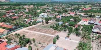 Lô đất Suối Tiên sổ đỏ 2696m2  mặt đường nhựa lớn cách Nha Trang chỉ 20p đi xe.