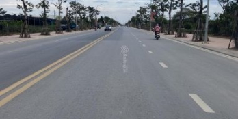 Tái định cư Trâu Quỳ - đường rộng 10m có vỉa hè 2 bên giá chỉ 72tr/m2